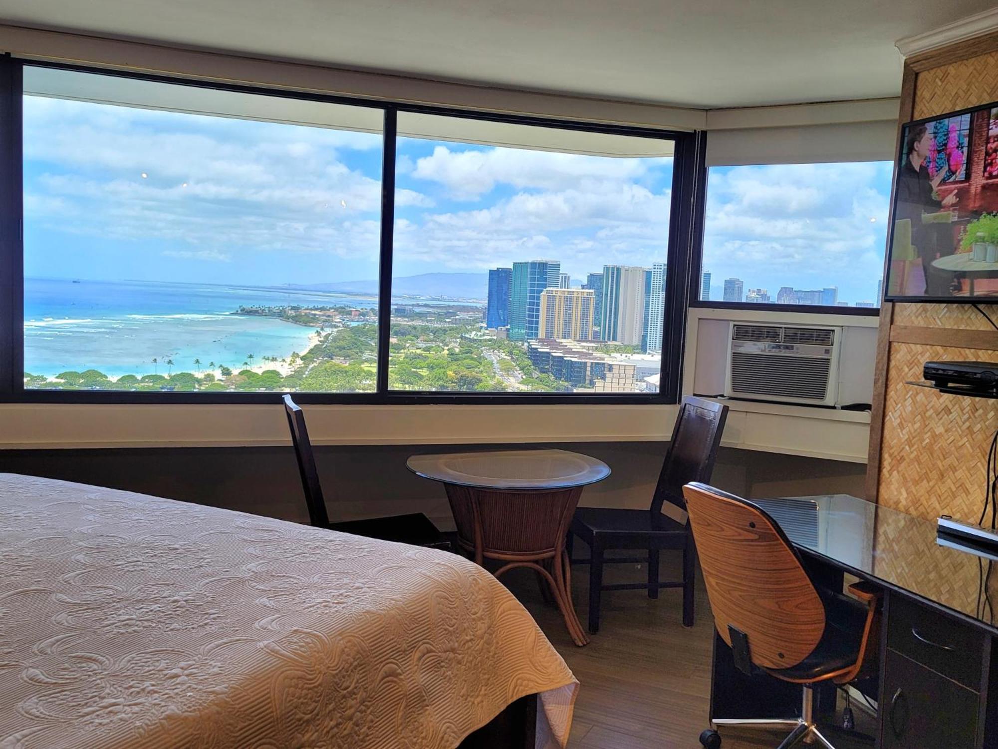 Waikiki Studio Steps To Beach-Mall Free Parking-Wifi Гонолулу Екстер'єр фото