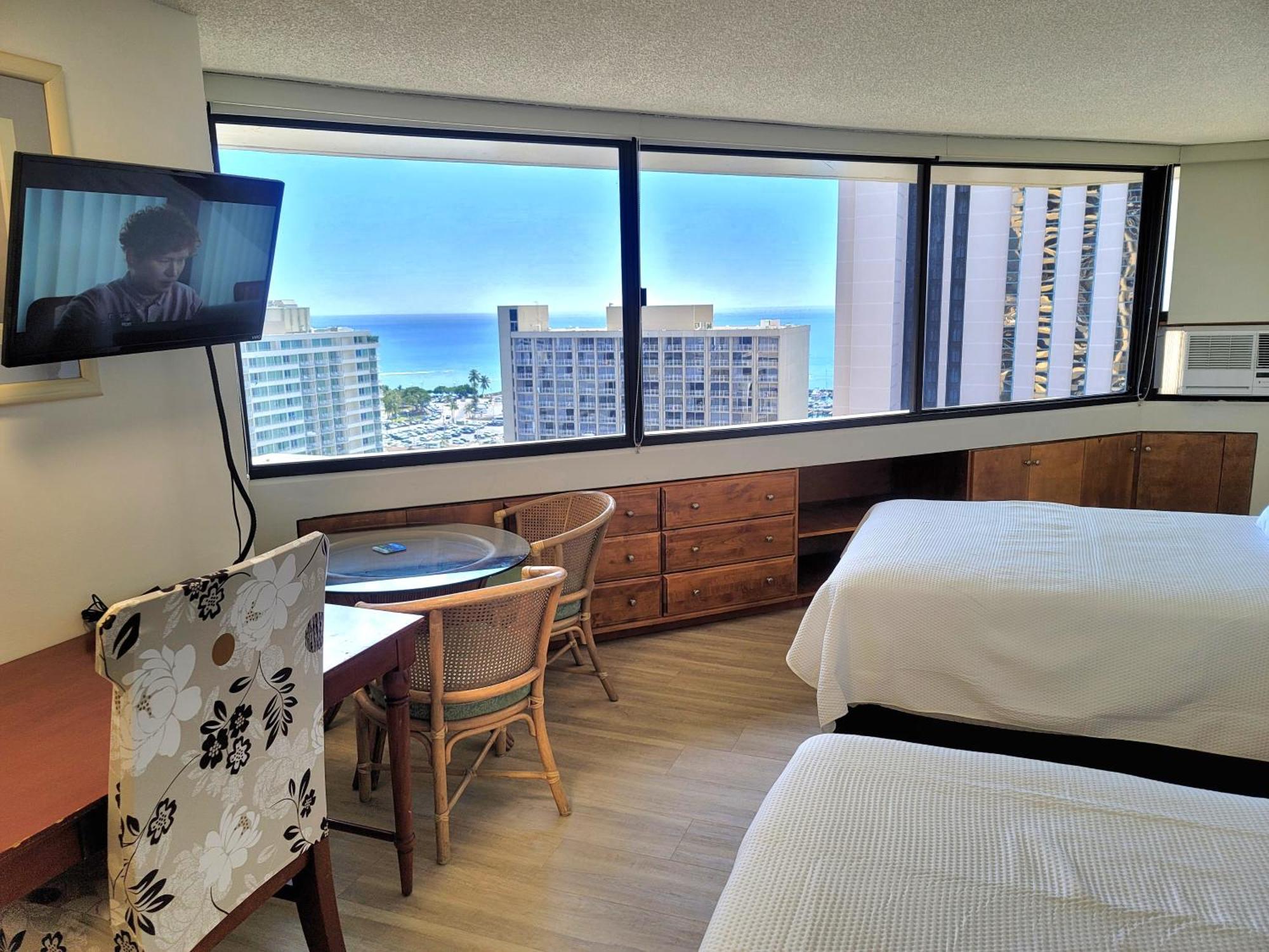 Waikiki Studio Steps To Beach-Mall Free Parking-Wifi Гонолулу Номер фото